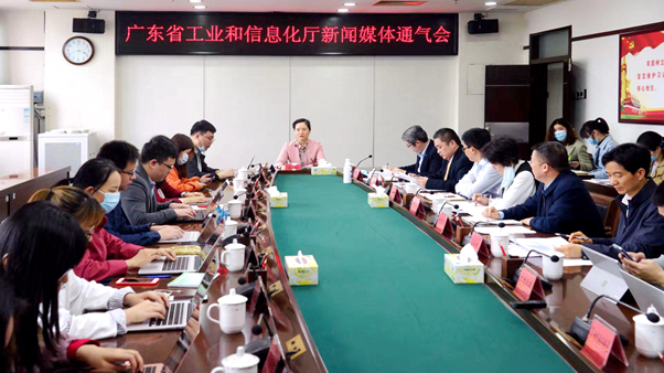 日本a片
第一季度新闻媒体通气会文字实录_副本.jpg